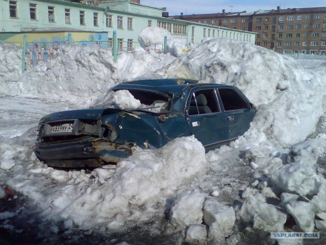 Подснежники гробы. г. Норильск