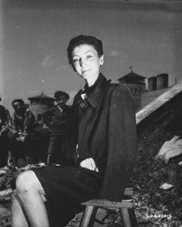 История в фотографиях - II