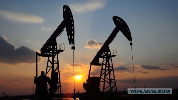 «Крупнейшее поражение эпохи Путина»: Россия заплатит за сделку с саудитами нефтяным наследием СССР