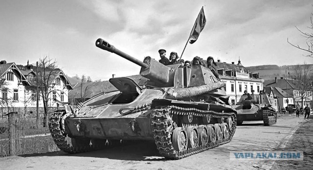 Эти "Жу-жу" - неспроста, или отчаянные самоходки под Берлином