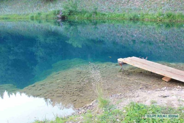 Самые живописные провалы в земле...