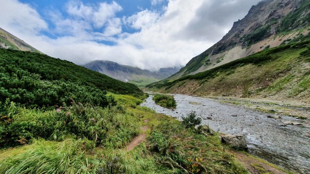 Сахалин, Кунашир и Камчатка за две недели.