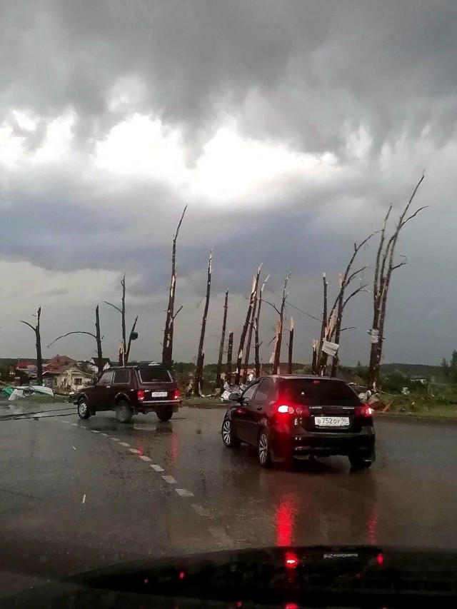 Торнадо в Свердловской области
