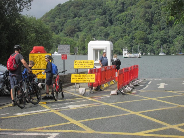 Путешествуем по провинциальной Англии. Прогулка у озера Windermere.