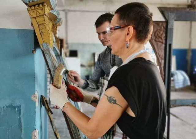 Заплатить 25 тысяч рублей, чтобы поехать строить причал в деревне в Карелии: история турагентства «Альтуризм»