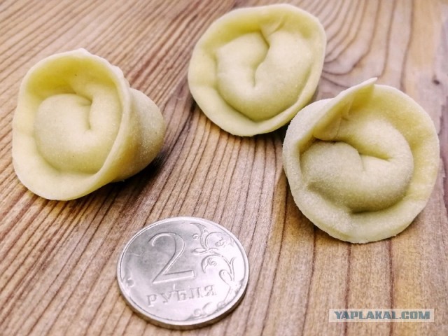 Это на Новый год! Пельмени