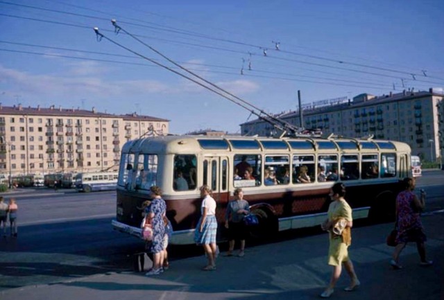 Москва и москвичи. Двадцатый век. 10.10.24