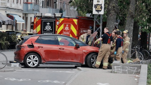 В Дании автомобиль врезался в толпу людей — пострадали минимум 11 человек