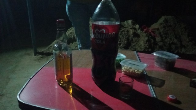 Пришел на свидание с девушкой с сайта знакомств