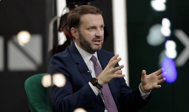 Орешкин призвал россиян не ждать отмены санкций: «Мир как раньше не вернется»