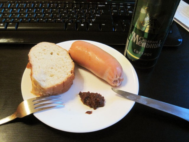 Пятничные посиделки на теплотрассе ©