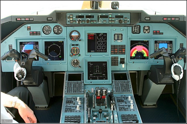 Ту-154М совершил экстренную посадку