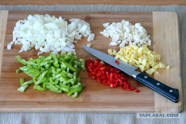 Жгучее карри с креветками