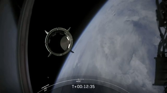 Прямая трансляция повторного запуска SpaceX Crew Demo-2