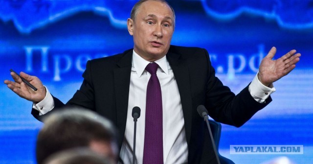 Потому что предусмотрено бюджетом. Окна в курганской больнице установили поверх кирпичной стены