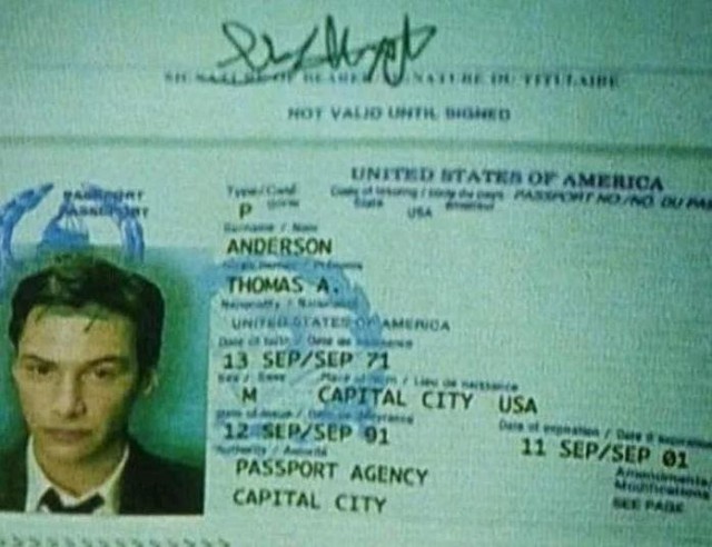 С Днём Рождения, Нео