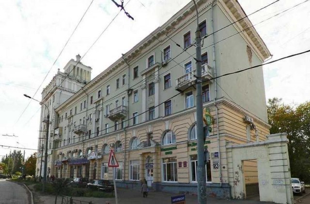 Зачем были нужны башни на сталинских домах и чем они всех пугали