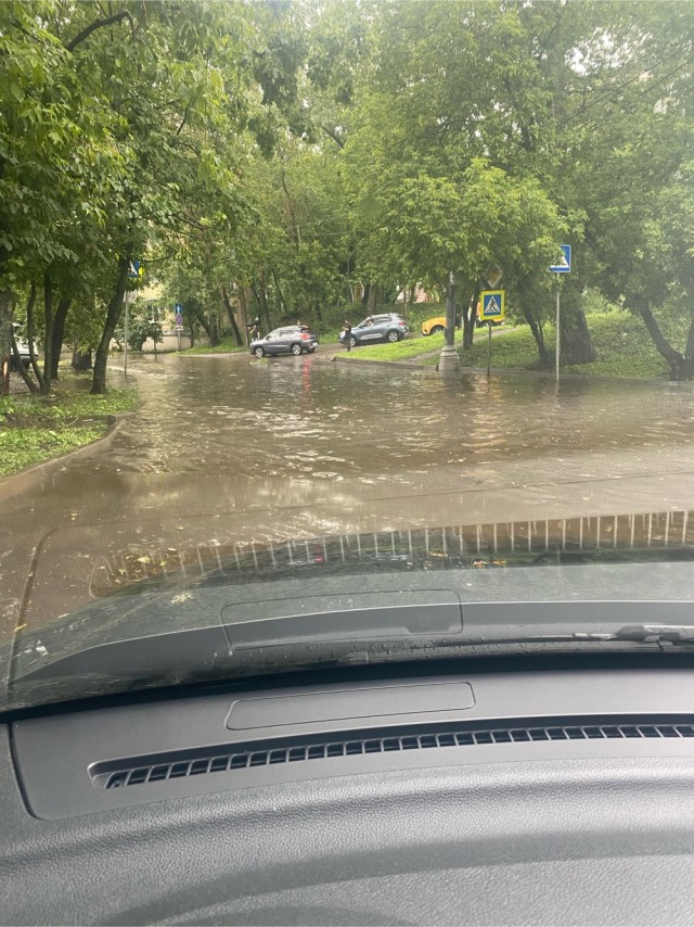 В Москве сильный ураган