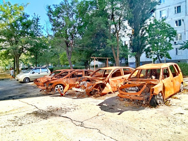 Прифронтовой город - Энергодар. Жизнь людей