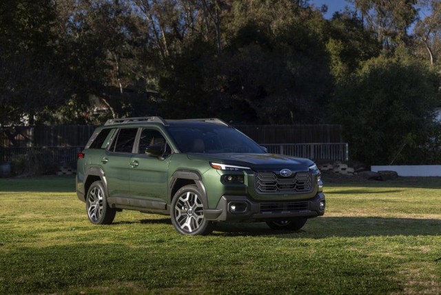 Subaru отказалась от бесконечных сенсоров и вернула обычные переключатели в своем новом внедорожнике Outback 2026