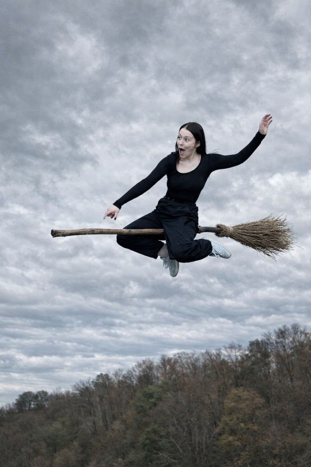 Фотожаба : "Фотошопте меня полностью".