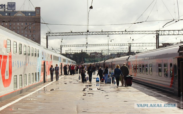 Двухэтажный поезд Москва–Адлер