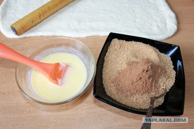 Булочки с корицей в глазури