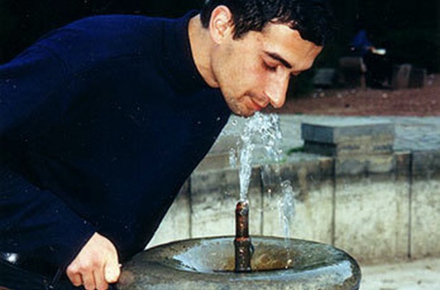 От лютой ненависти!