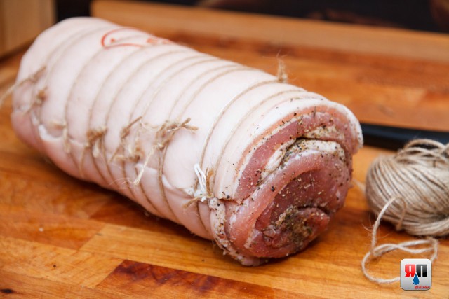 Pancetta arrotolata - или как меня заставили рулет сделать