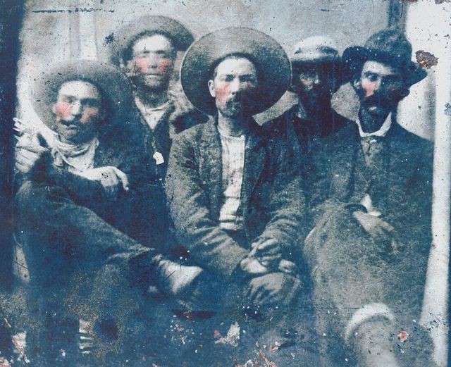 Купленная на барахолке фотография, стоящая миллионы долларов