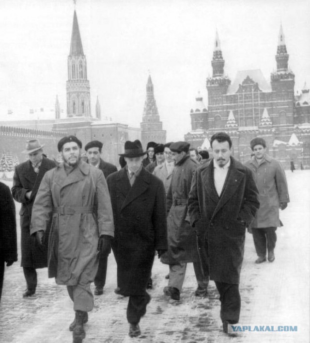 Фотографии отдыха зарубежных знаменитостей в России