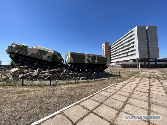Этот монстр на ходу! 16-метровый 20-тонный "Витязь" родом из СССР