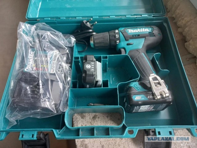 Продам Дрель-шуруповерт Makita CXT DF333dwae