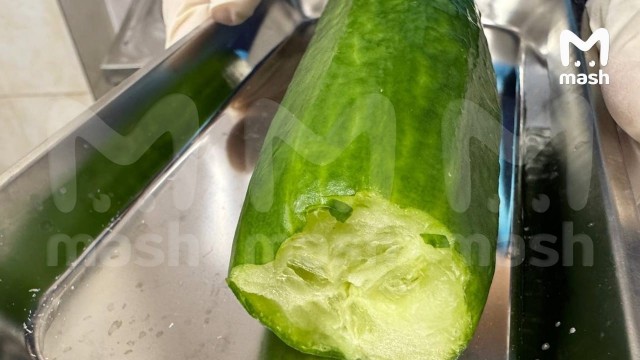 Царь-огурец достали из жительницы Уфы