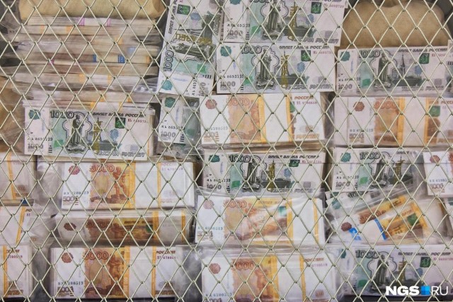 «Индексация пенсий и пособий сведется на нет». Как изменится экономика России в 2026 году и к чему готовиться нам всем