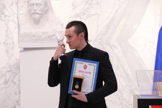 Олег Абрамов из RADIO TAPOK получил премию от ФСБ