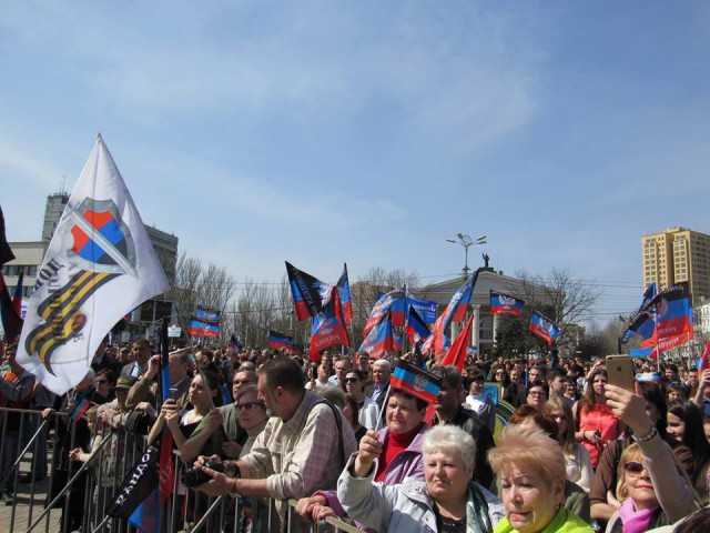 Донецк. 9 апреля. Празднование годовщины провозглашения ДНР