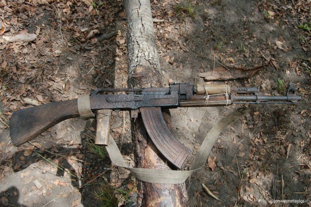 Различия АК-47 и АКМ!