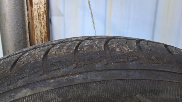[Тюмень] Продам резину летнюю 15"