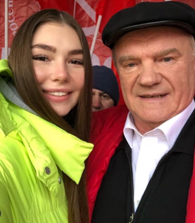 Наумова – спортивным чиновникам: идите на**р с госслужбы и валите в Ниццу