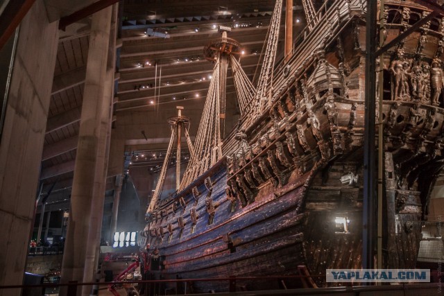 Ляпы в картинах с парусниками