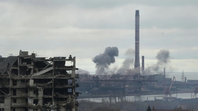 Сотрудница "Азовстали" рассказала о наемнике-генерале, который на связи с Зеленским