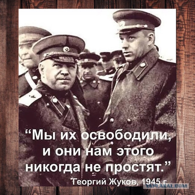 Полиция Берлина запретила гражданам петь русские песни и демонстрировать символику c 8 по 9 мая включительно