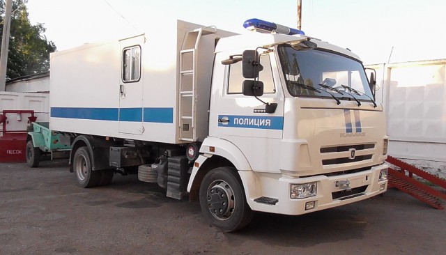"Я на этом ездить не буду" В Курской областной Думе разгорелся скандал из-за планов по замене служебного автопарка