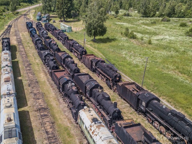 Военный эксперт Кнутов пояснил, почему Киев не сможет «выехать» на тепловозах при нехватке энергии