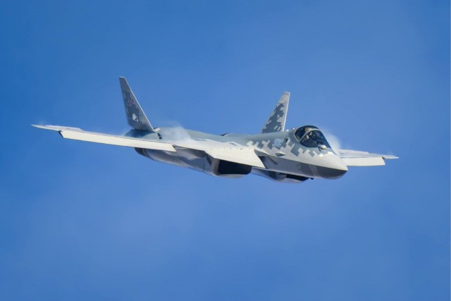 На фото пока еще Т-50-9