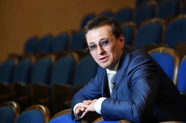 Сергей Безруков оплатил обучение студентам