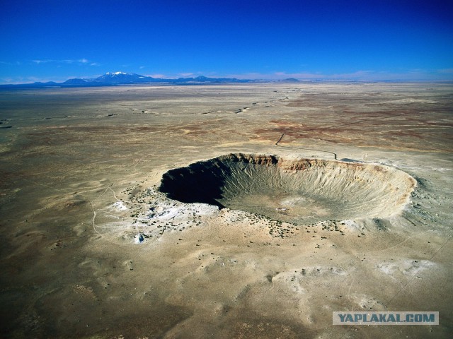 Крупнейшие кратеры от метеоритов на Земле