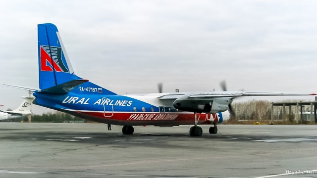 "Ламповый" самолет. Ан-24Б. RA-47187