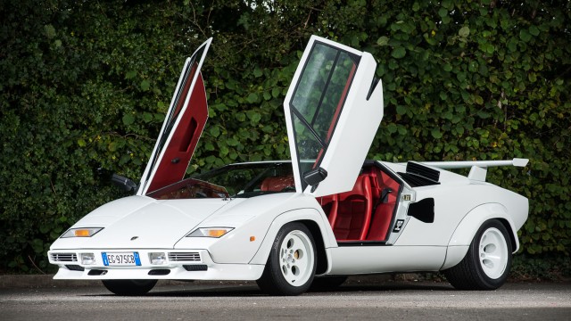 Lamborghini возродила Countach